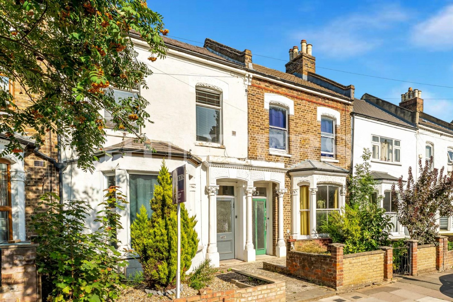 1 bedroom Flat to let in Beaconsfield Road, London, N15