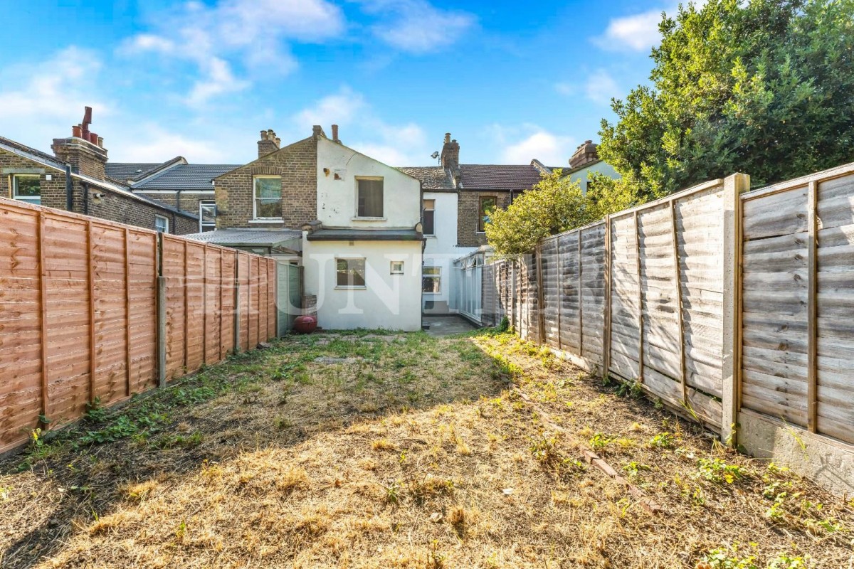 Beaconsfield Road, London, N15
