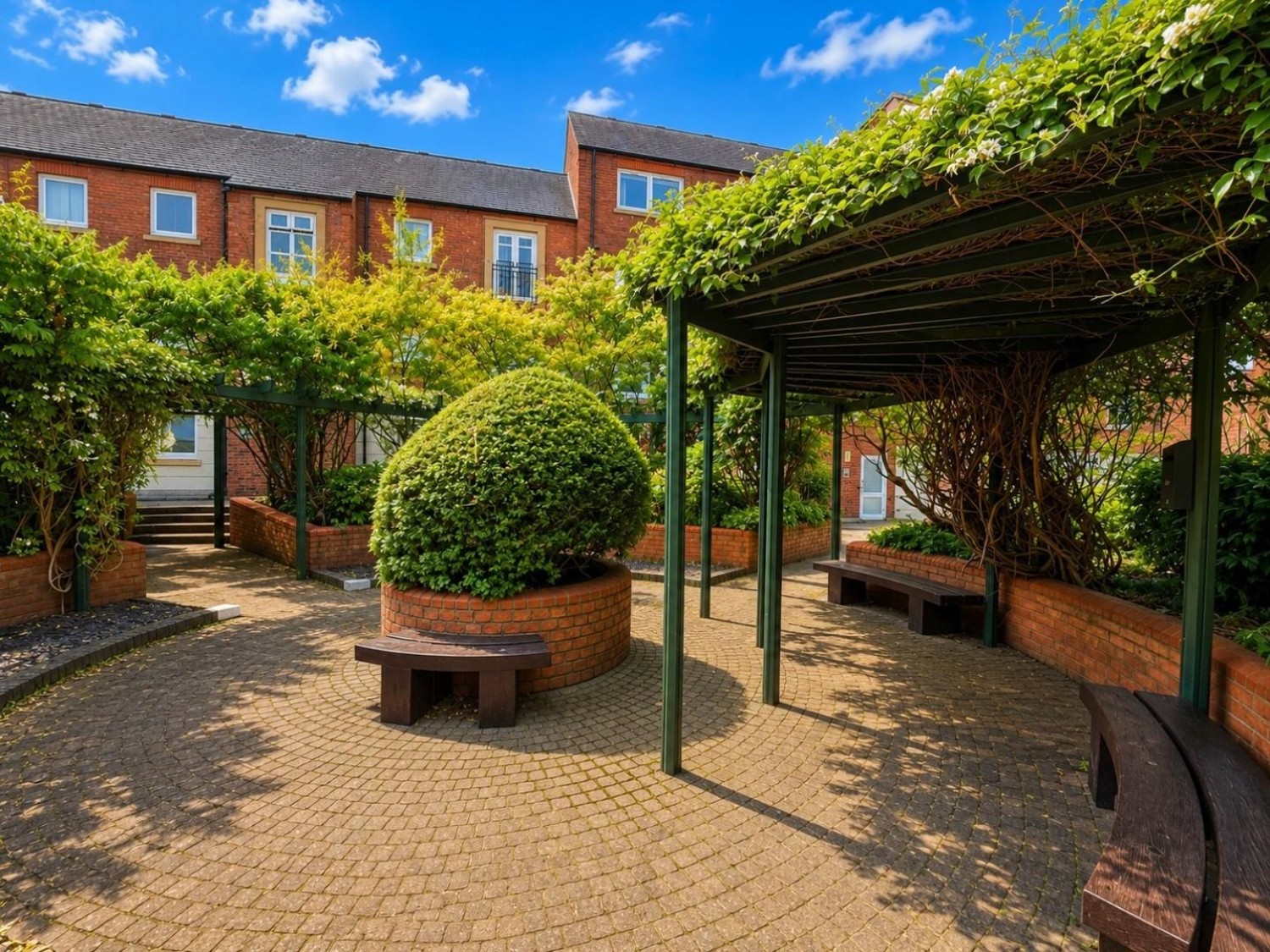 1 bedroom Flat to let in Strand House, Dixon Lane, York