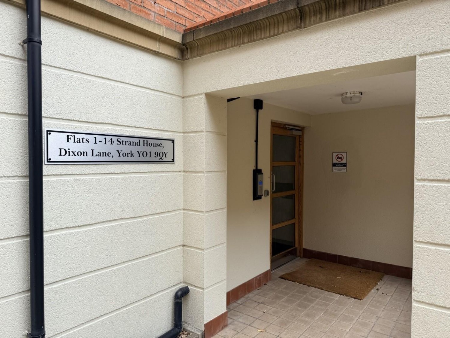 1 bedroom Flat to let in Strand House, Dixon Lane, York