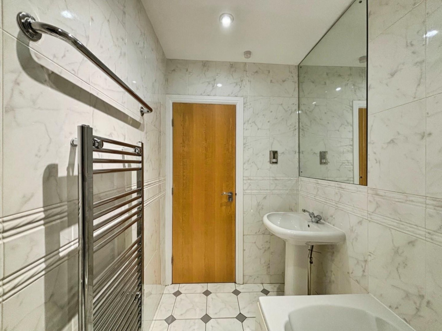 1 bedroom Flat to let in Strand House, Dixon Lane, York