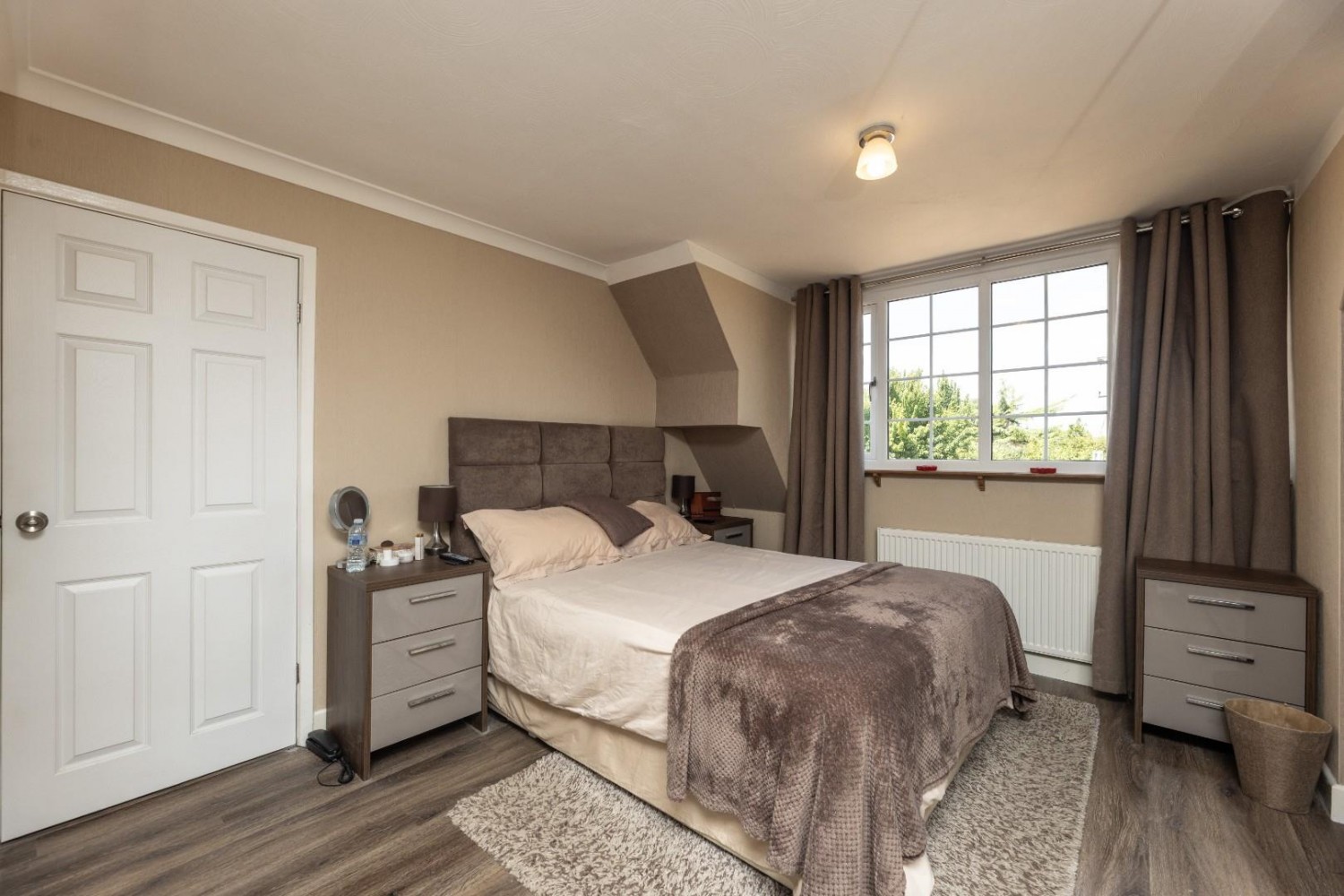 5 bedroom House for sale in Sheepwalk Lane, Castleford