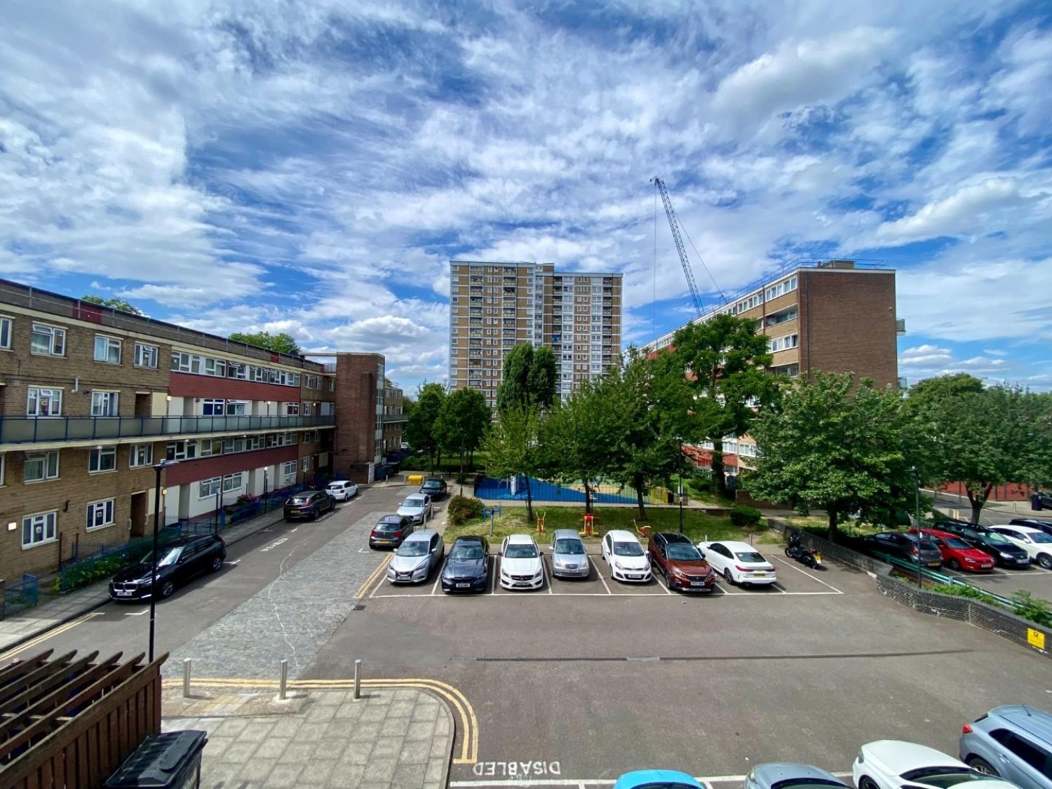 3 bedroom Flat to let in Albert Road, S. Tottenham, London, N15