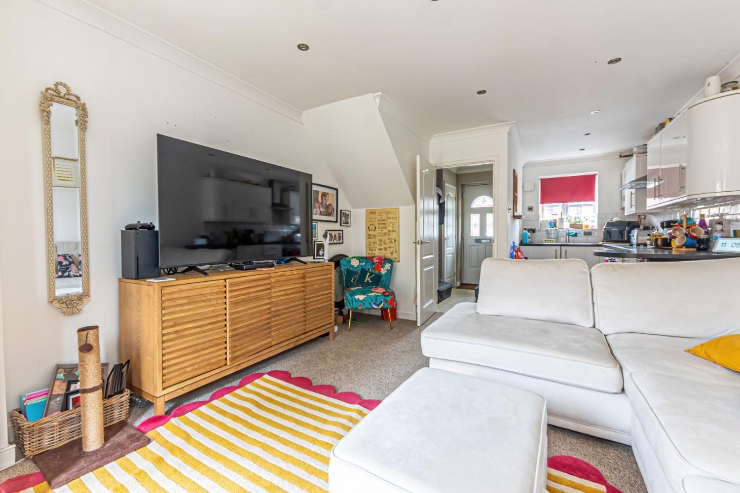 2 bedroom House for sale in Millstream Way, Leighton Buzzard