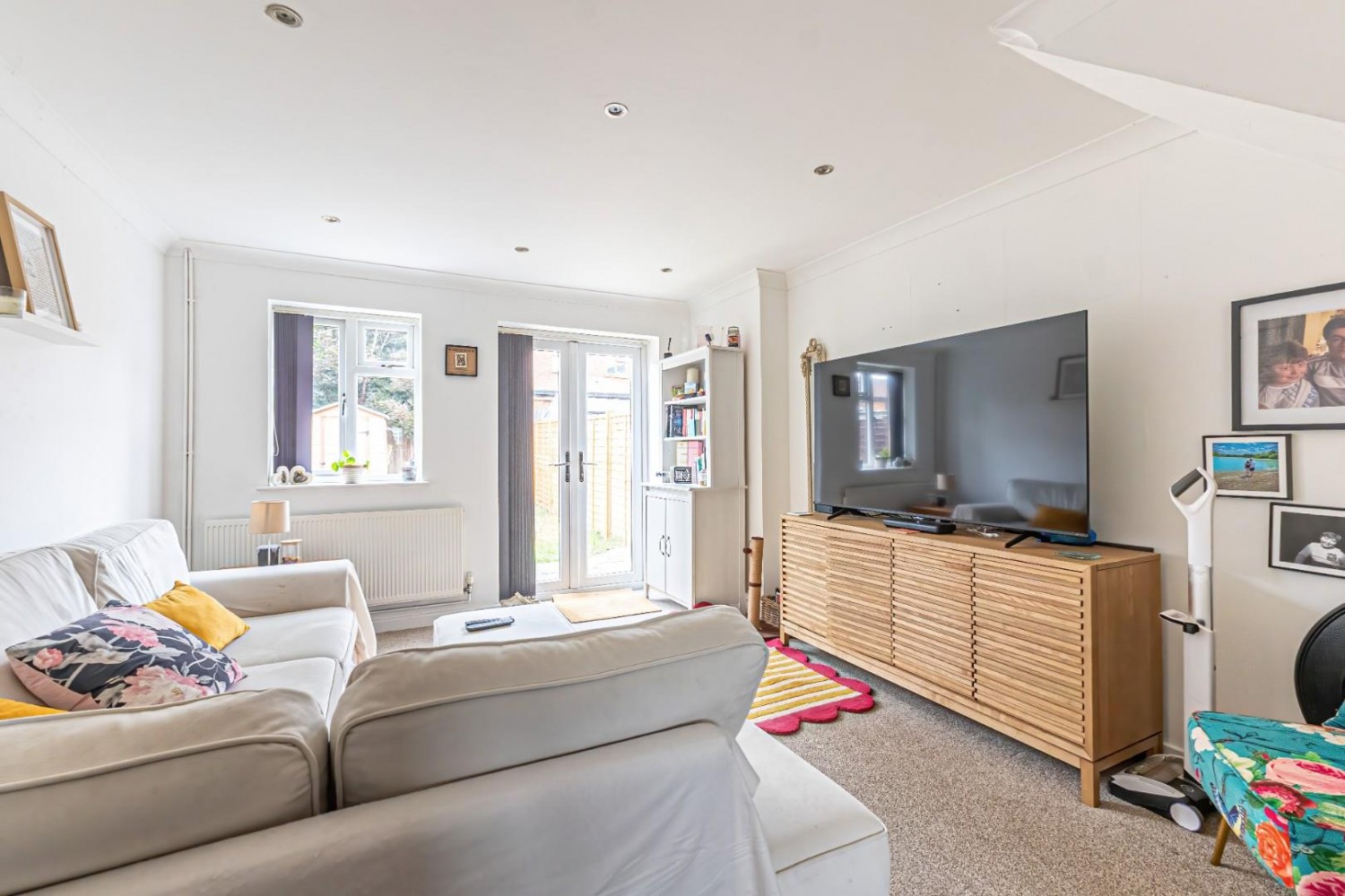 2 bedroom House for sale in Millstream Way, Leighton Buzzard