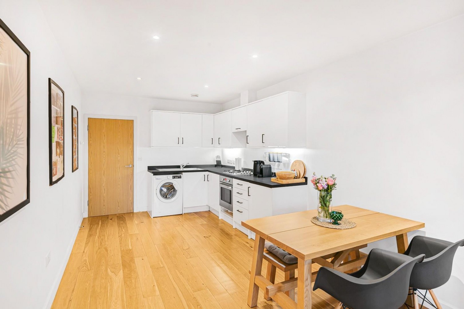 1 bedroom Flat for sale in Stanstead Road, London