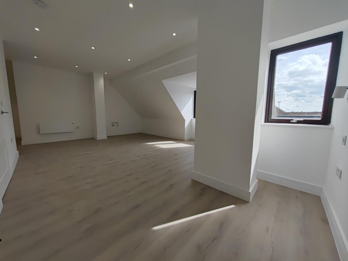 Studio,Peach Street, Wokingham