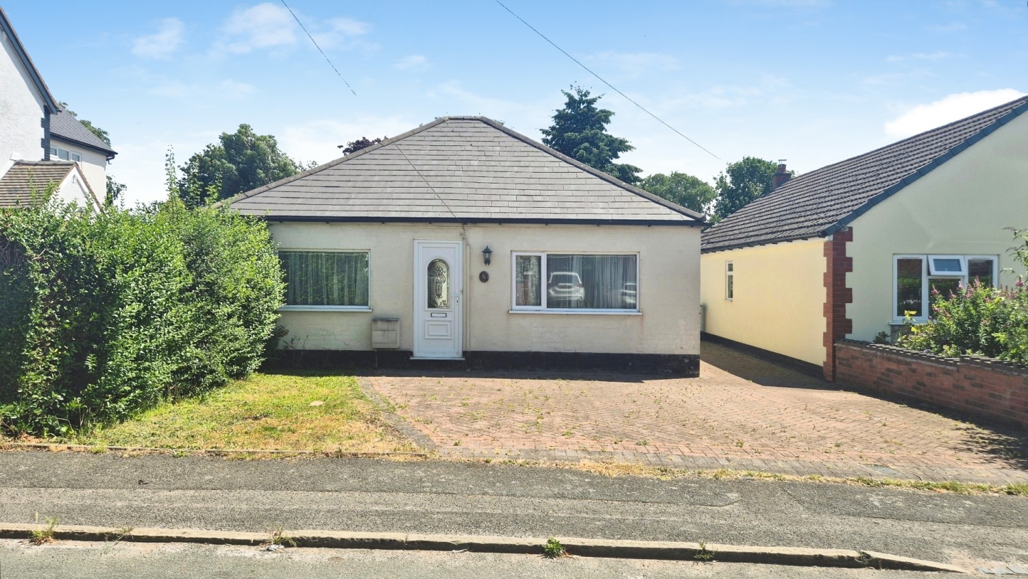 3 bedroom Bungalow for sale in New Street, Chase Terrace, Burntwood