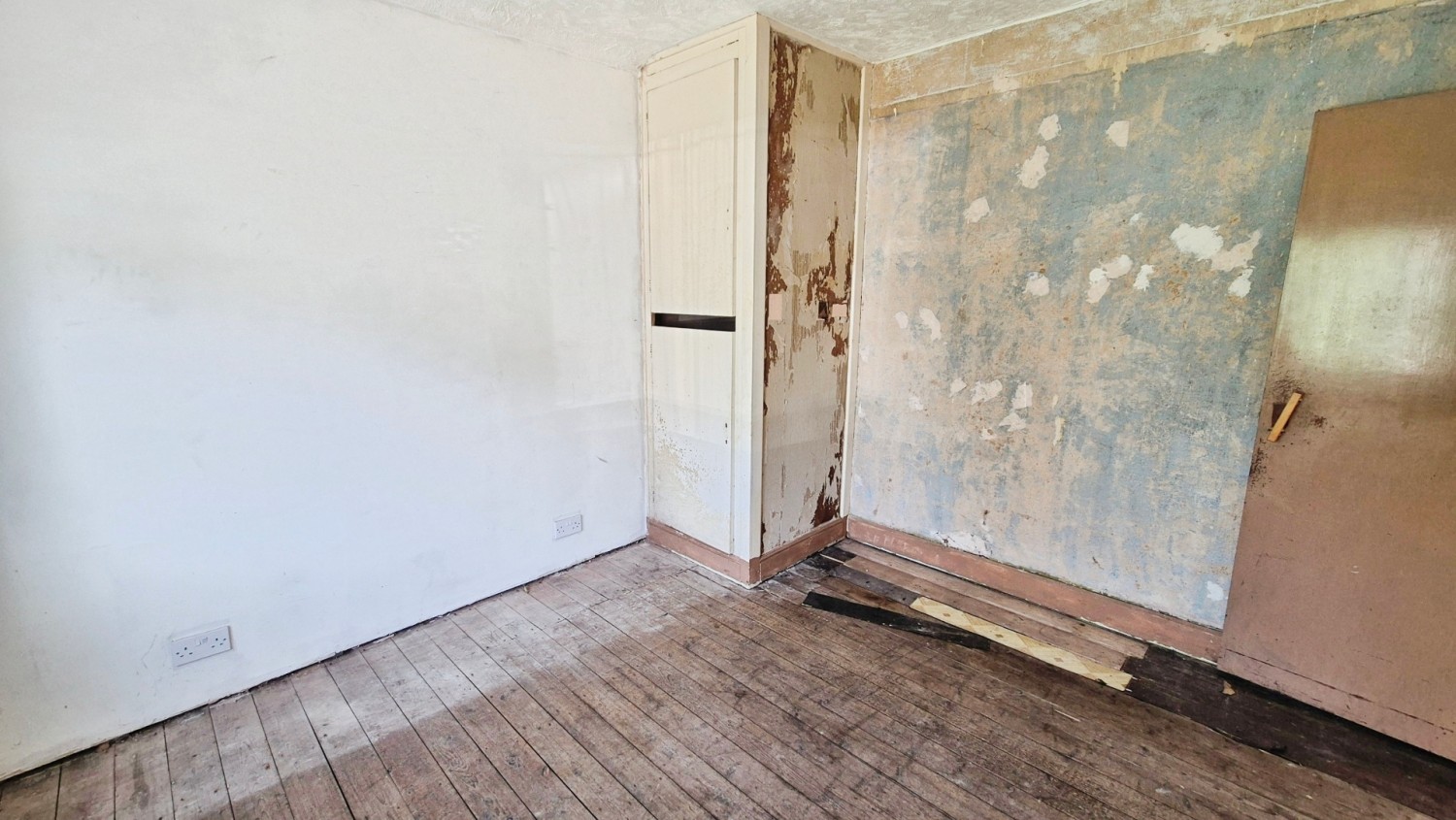 3 bedroom Bungalow for sale in New Street, Chase Terrace, Burntwood