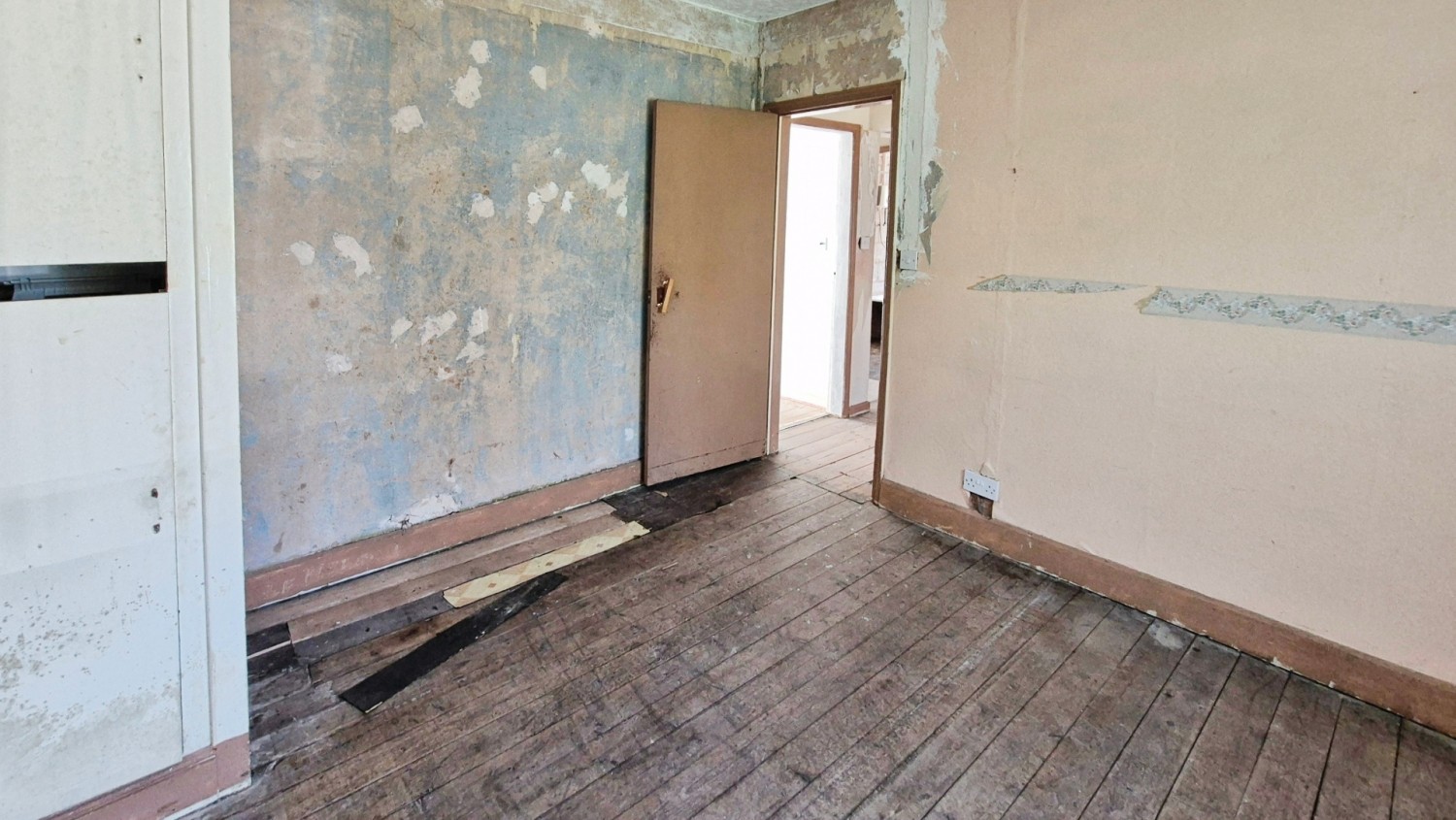 3 bedroom Bungalow for sale in New Street, Chase Terrace, Burntwood