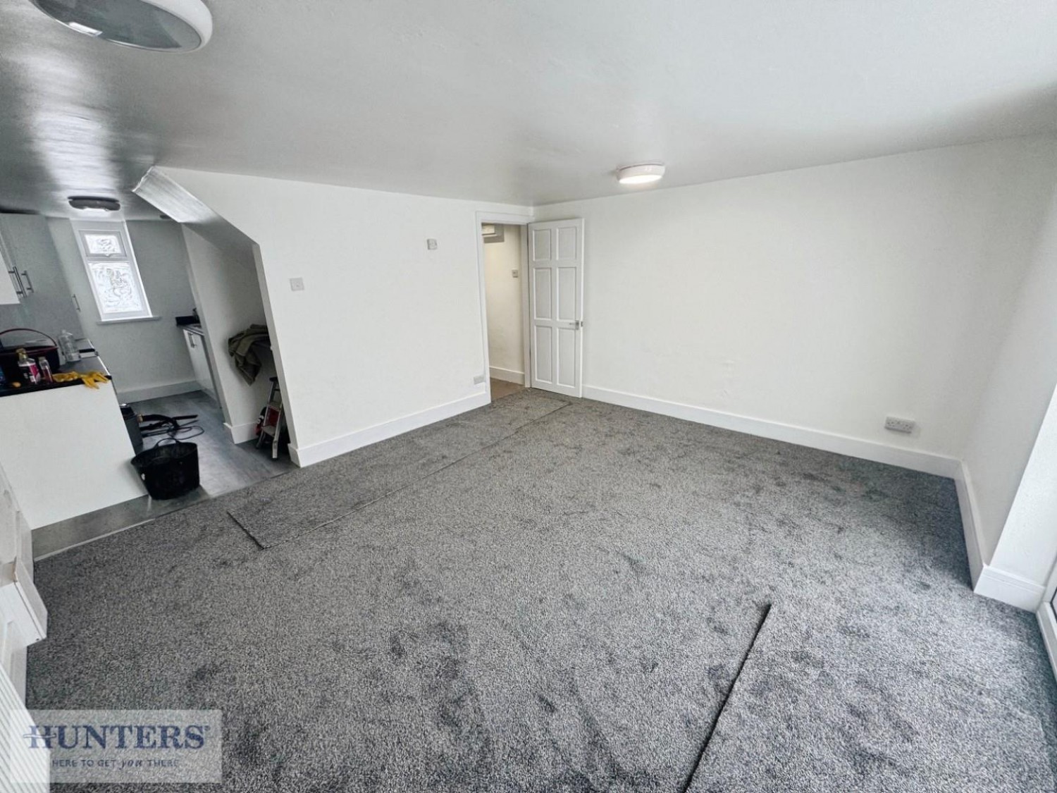 5 bedroom House to let in Hovingham Close, Peterlee, County Durham