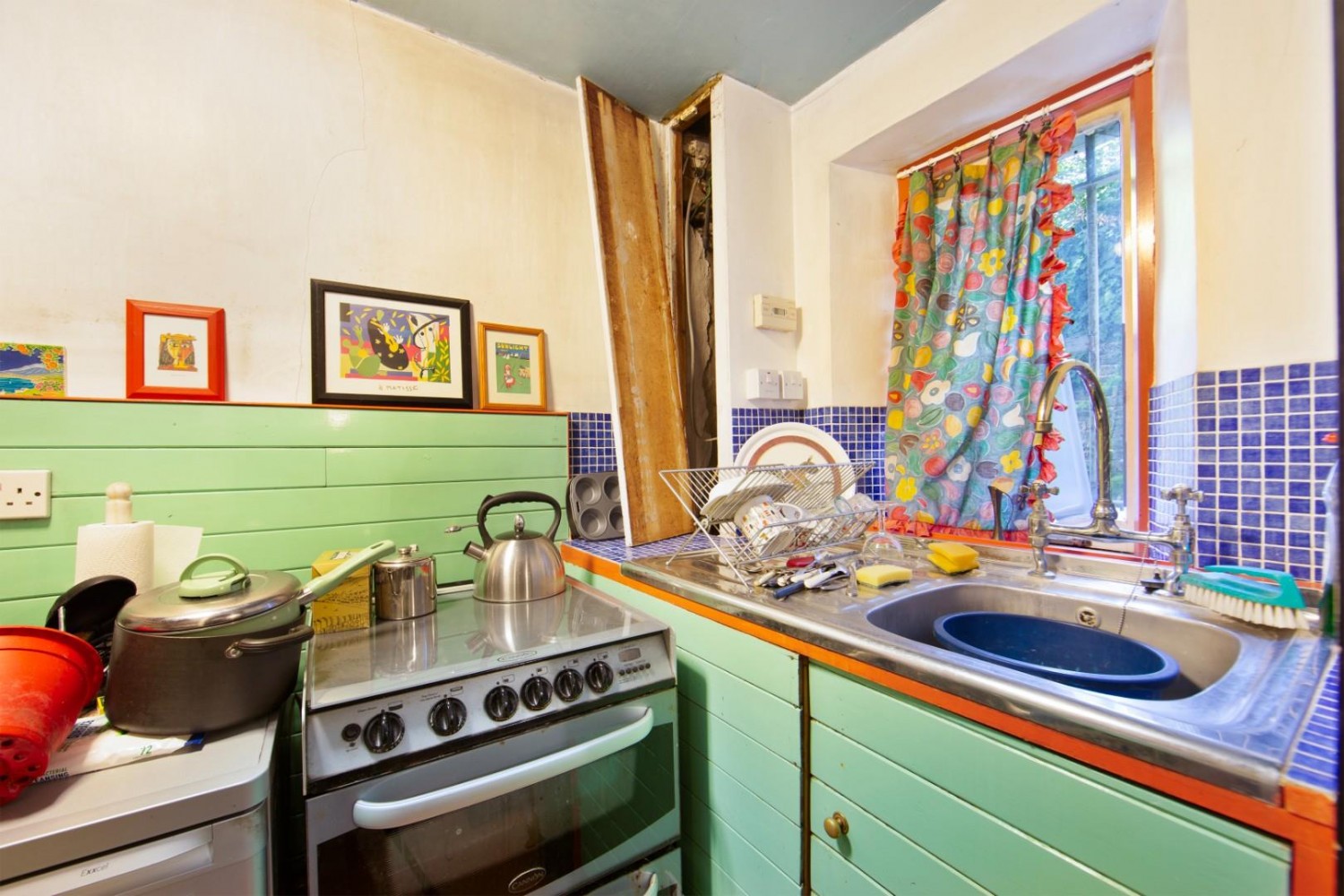 1 bedroom Flat for sale in Asylum Road, London