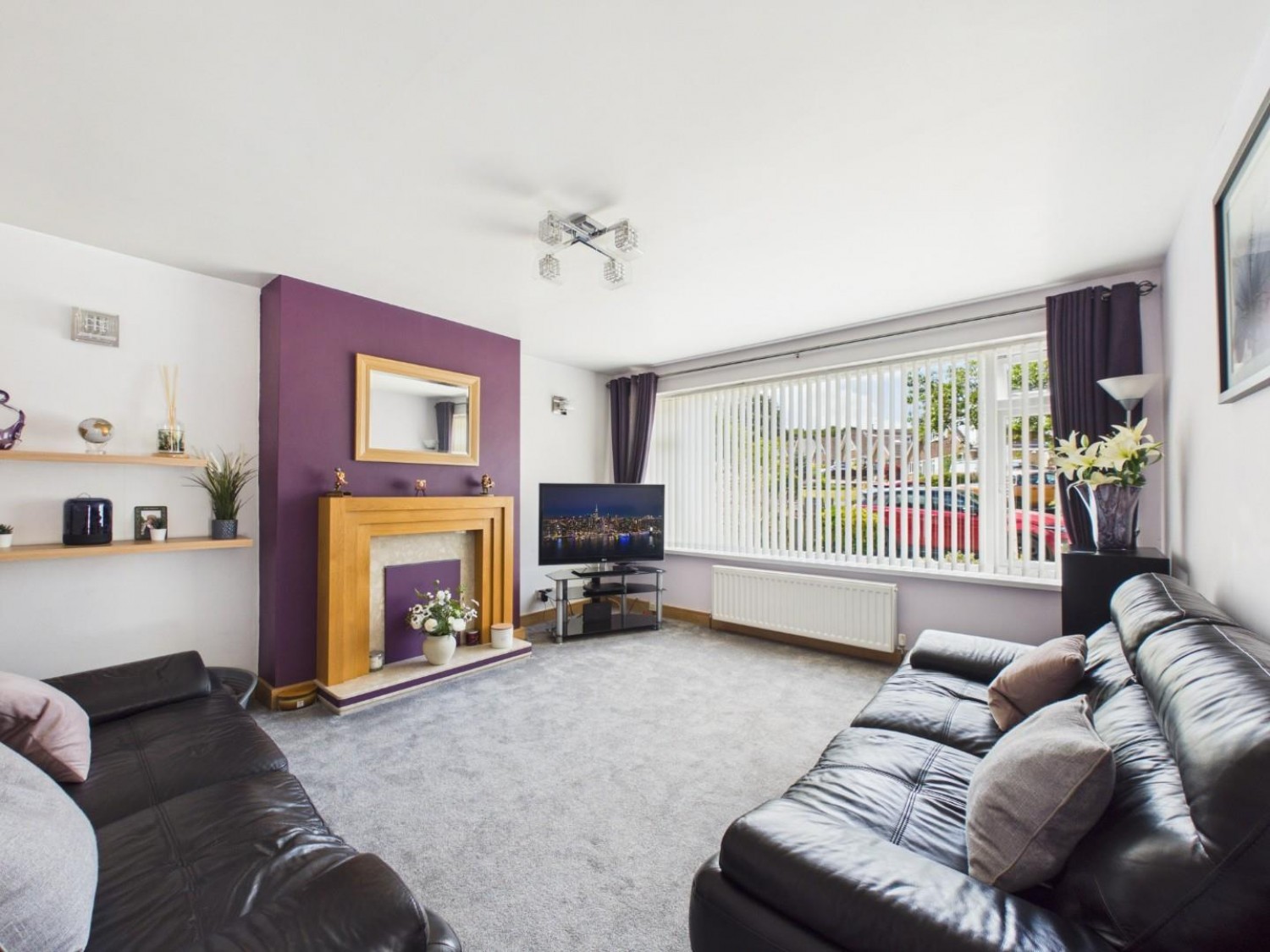 4 bedroom House for sale in Brackendale Drive, Bradford