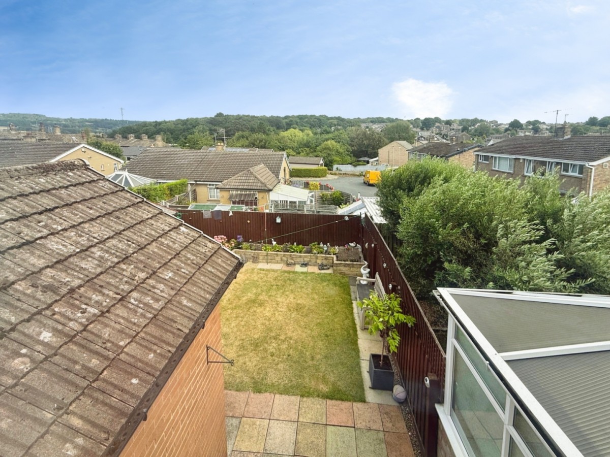Brackendale Drive, Bradford