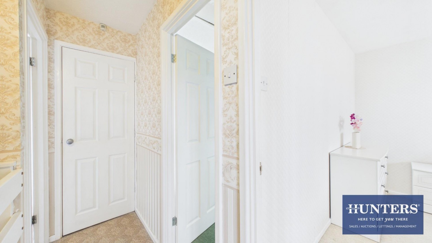 3 bedroom House for sale in Bowlynn Close, East Moorside, Sunderland