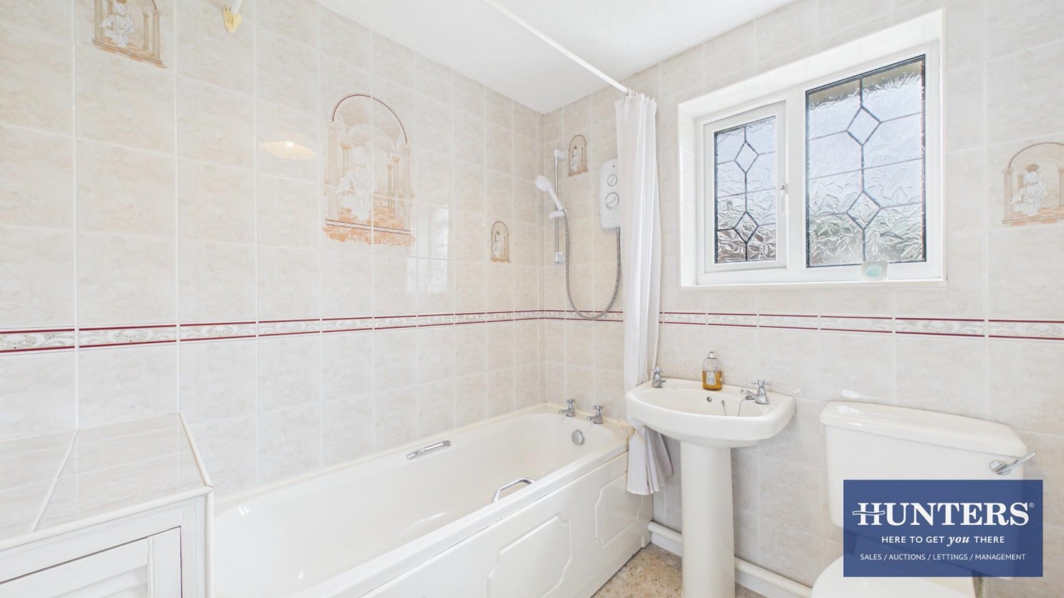 3 bedroom House for sale in Bowlynn Close, East Moorside, Sunderland