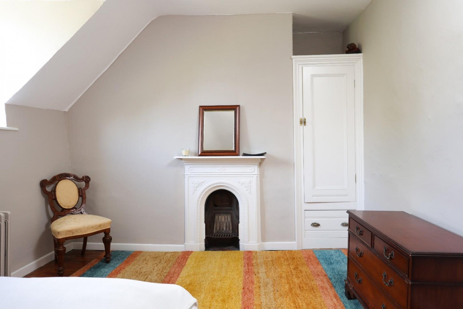7 bedroom House for sale in Stone, Berkeley