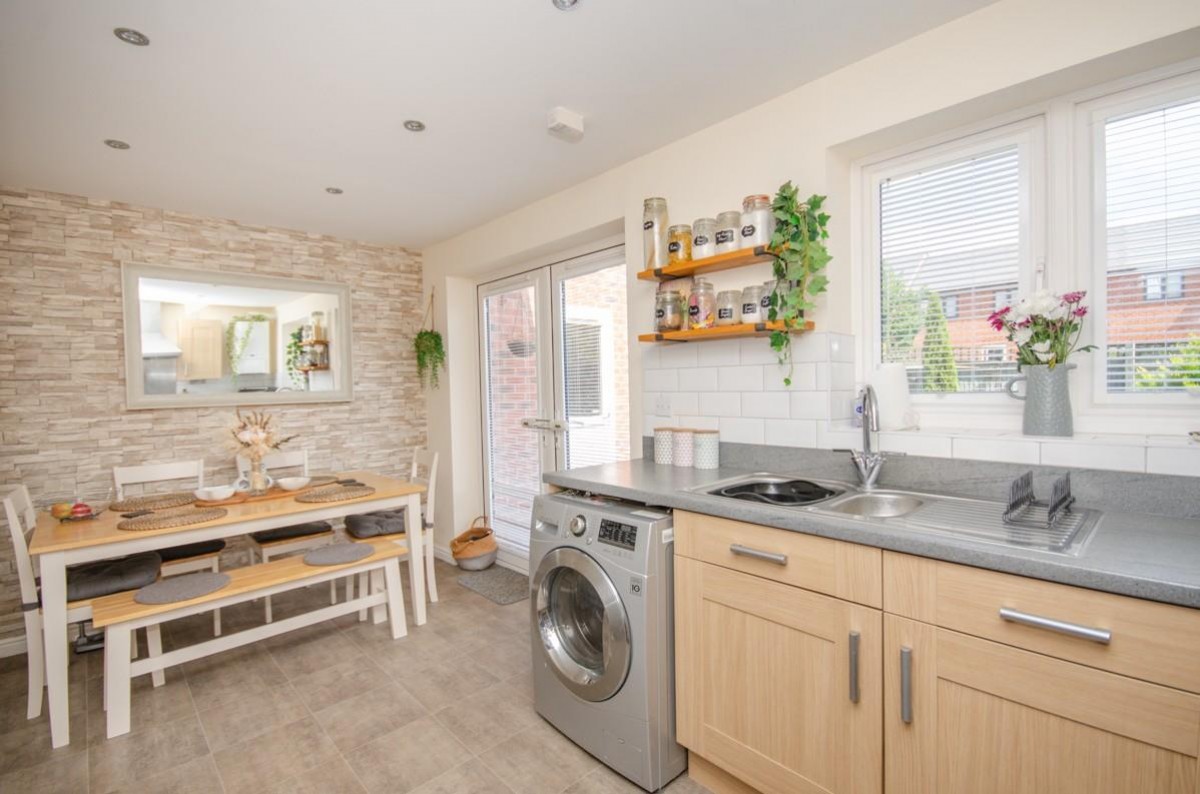 Bluebell Way, Lyde Green, Bristol, BS16 7HY
