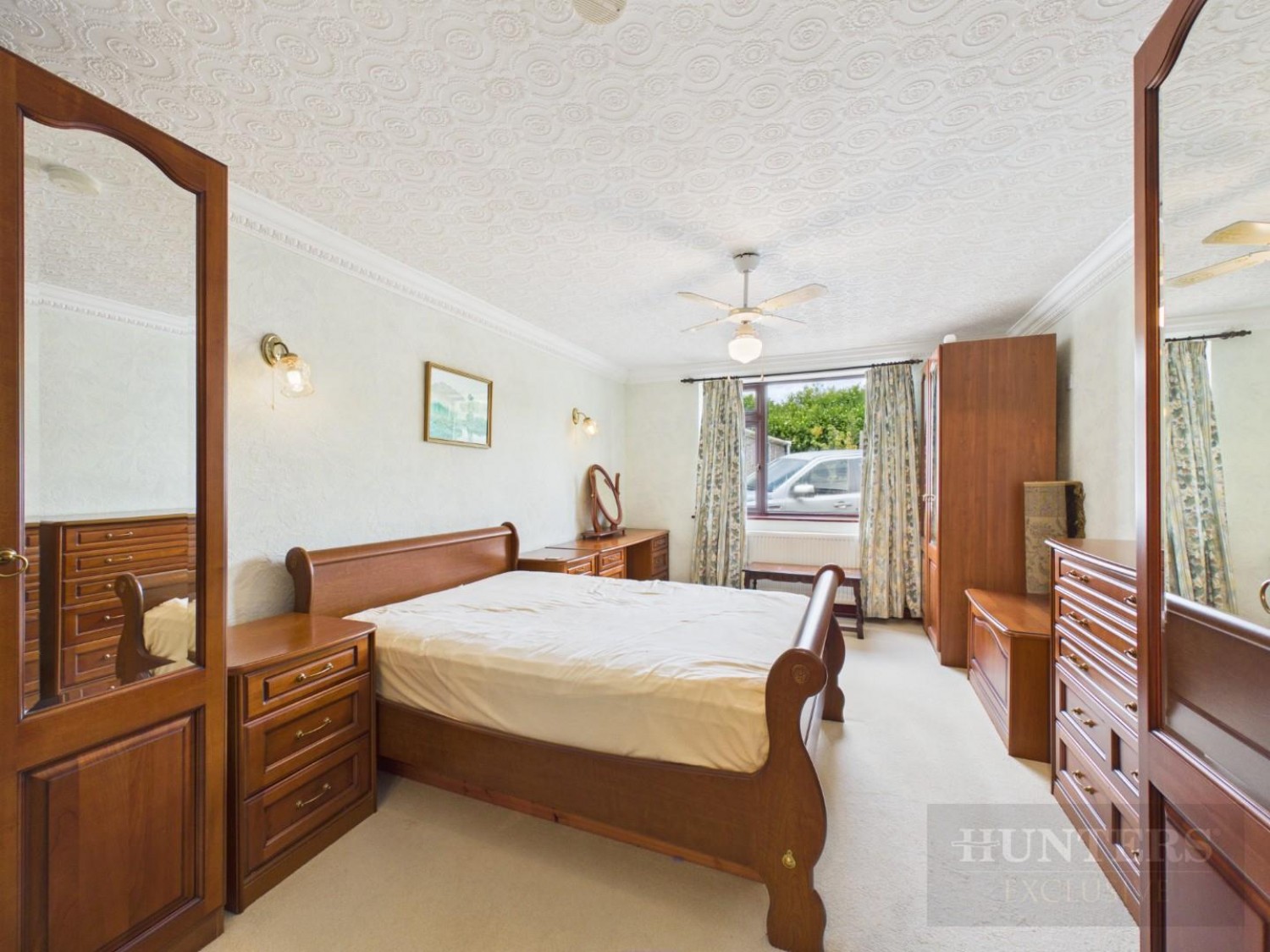 5 bedroom Bungalow for sale in Sewerby Road, Sewerby, Bridlington