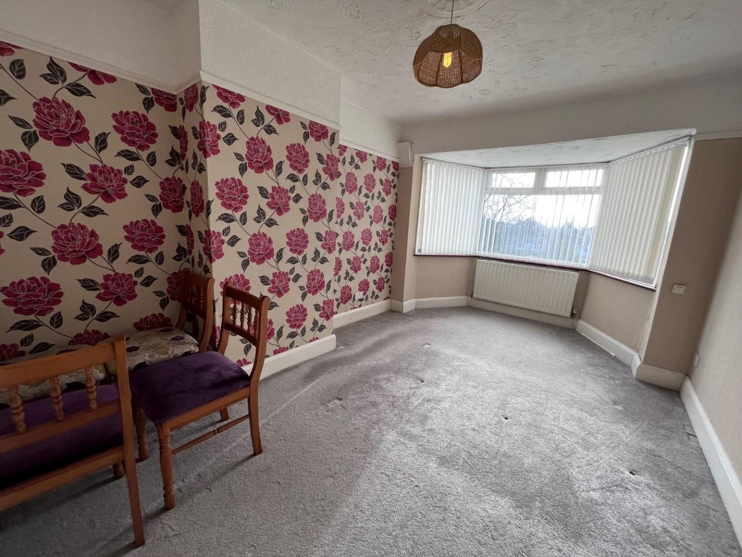 3 bedroom House to let in Quinton Lane, Quinton, Birmingham