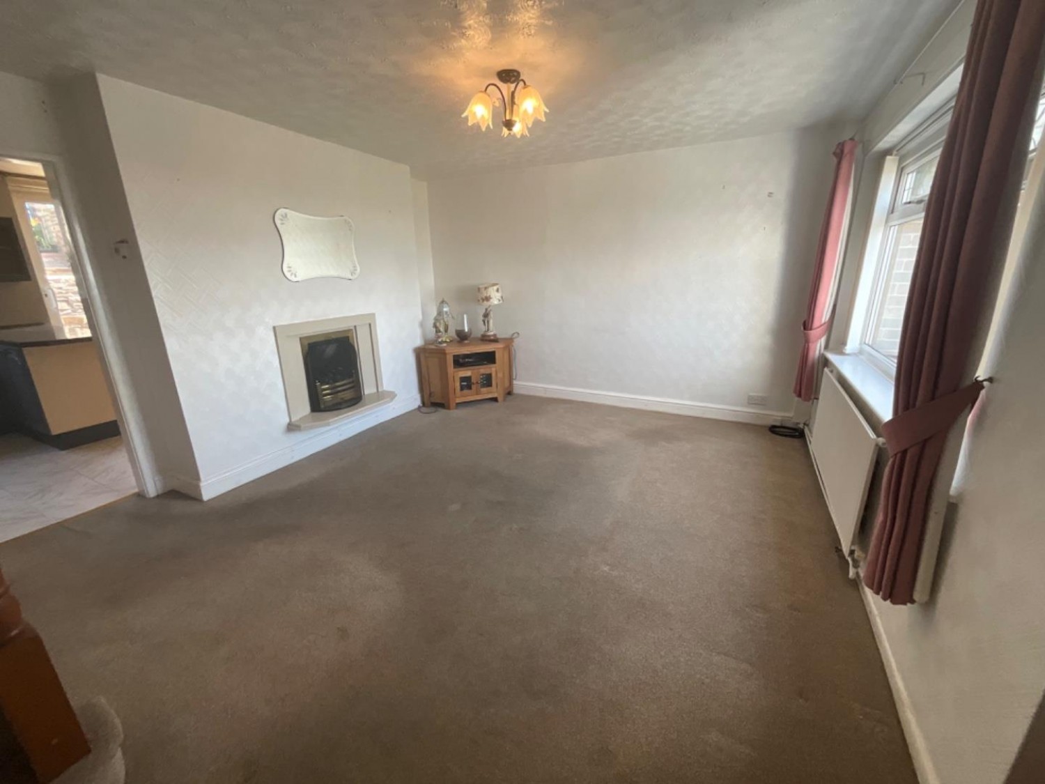 3 bedroom House for sale in Broadhill Road, Stalybridge