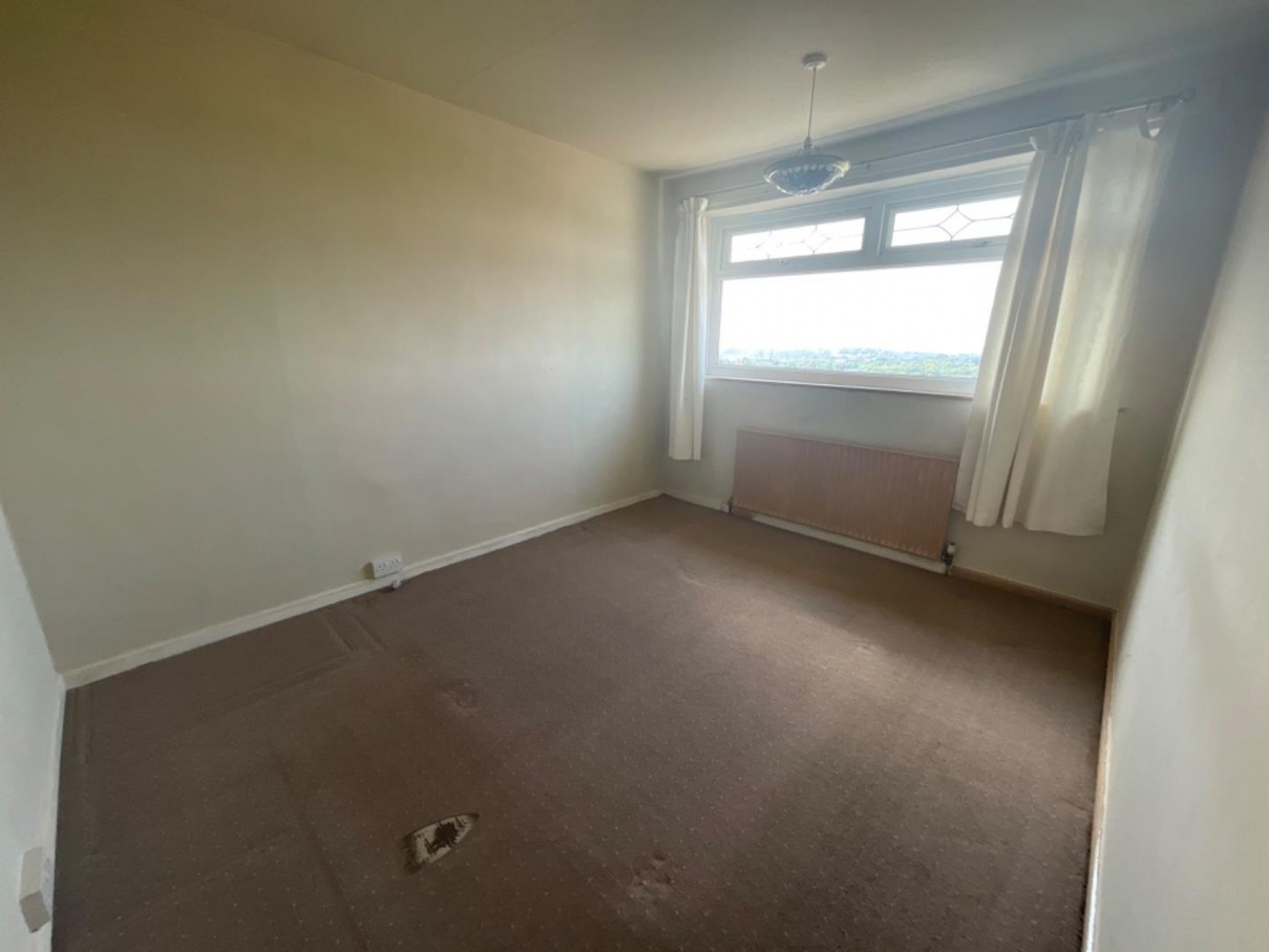 3 bedroom House for sale in Broadhill Road, Stalybridge