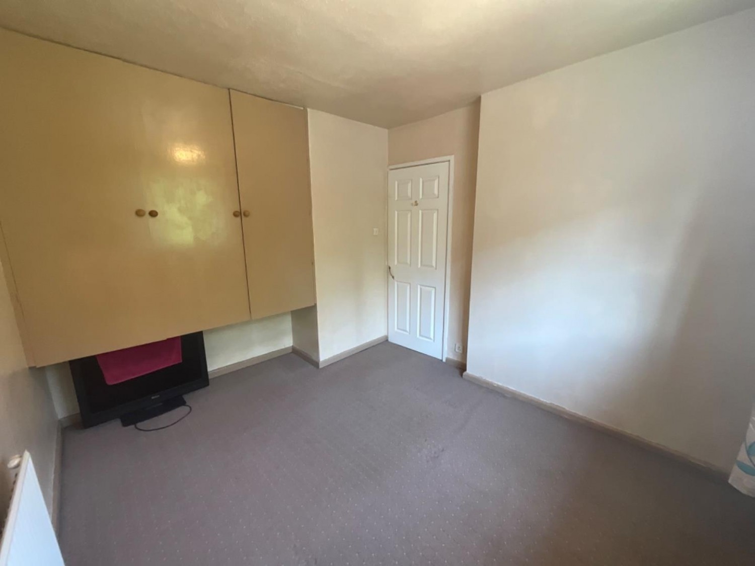 3 bedroom House for sale in Broadhill Road, Stalybridge
