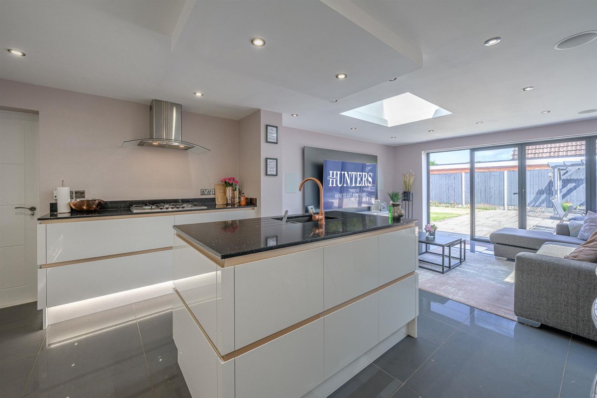 Copper Beech Drive, Kingswinford, DY6 7RX