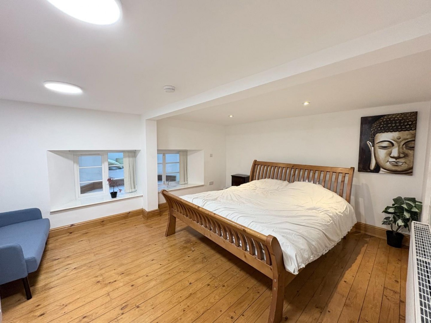 4 bedroom Flat to let in Park Avenue, Endcliffe, Sheffield