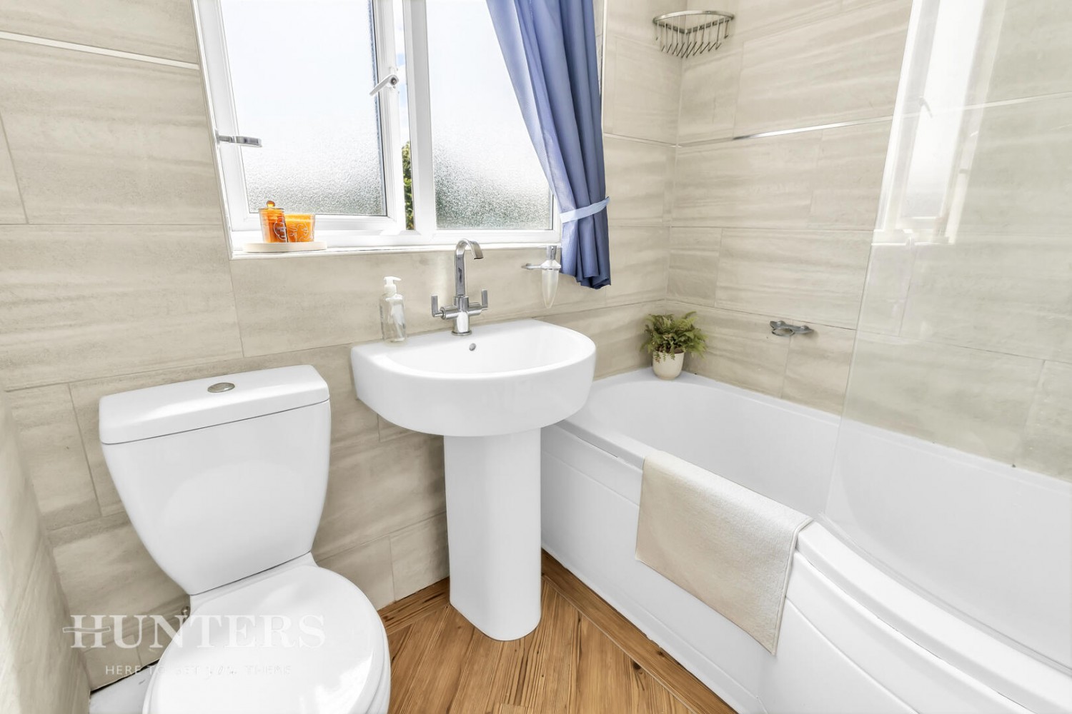 3 bedroom House for sale in Pennine Drive, Milnrow, OL16 3HL