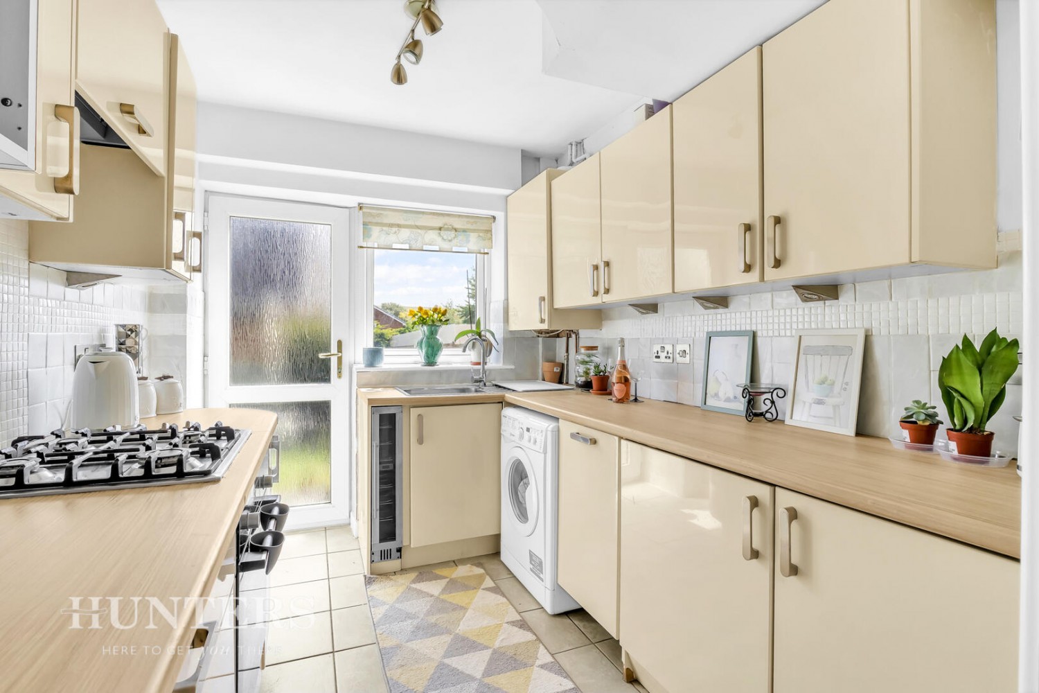 3 bedroom House for sale in Pennine Drive, Milnrow, OL16 3HL
