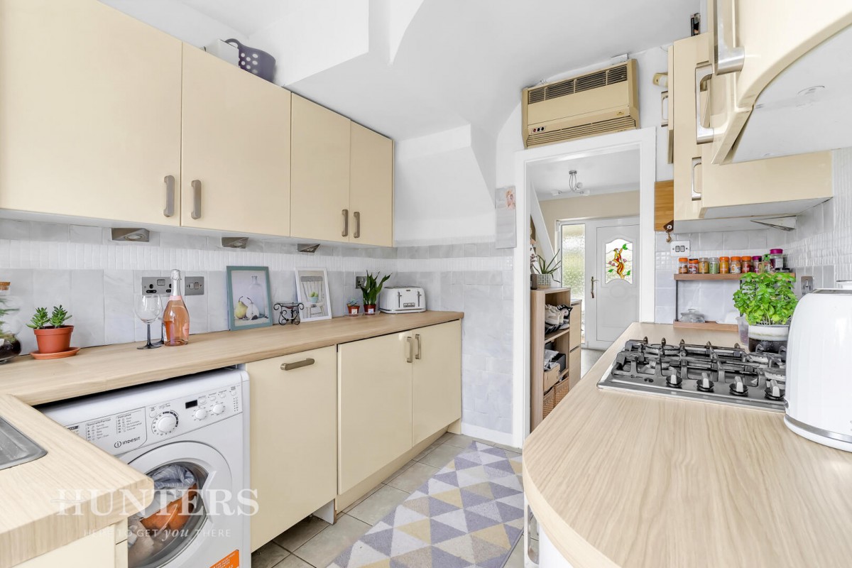 Pennine Drive, Milnrow, OL16 3HL