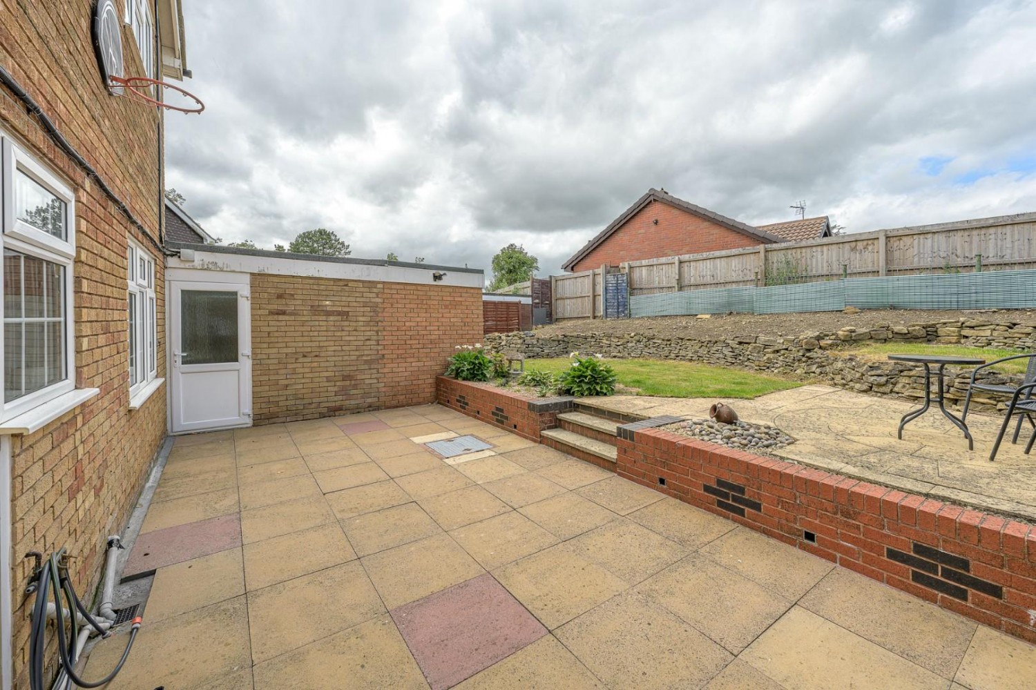 4 bedroom House for sale in Viewfield Crescent, Sedgley