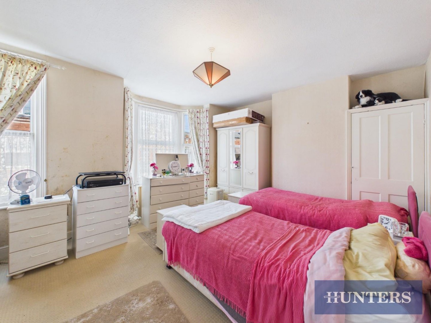 4 bedroom House for sale in Westmoreland Avenue, Bridlington