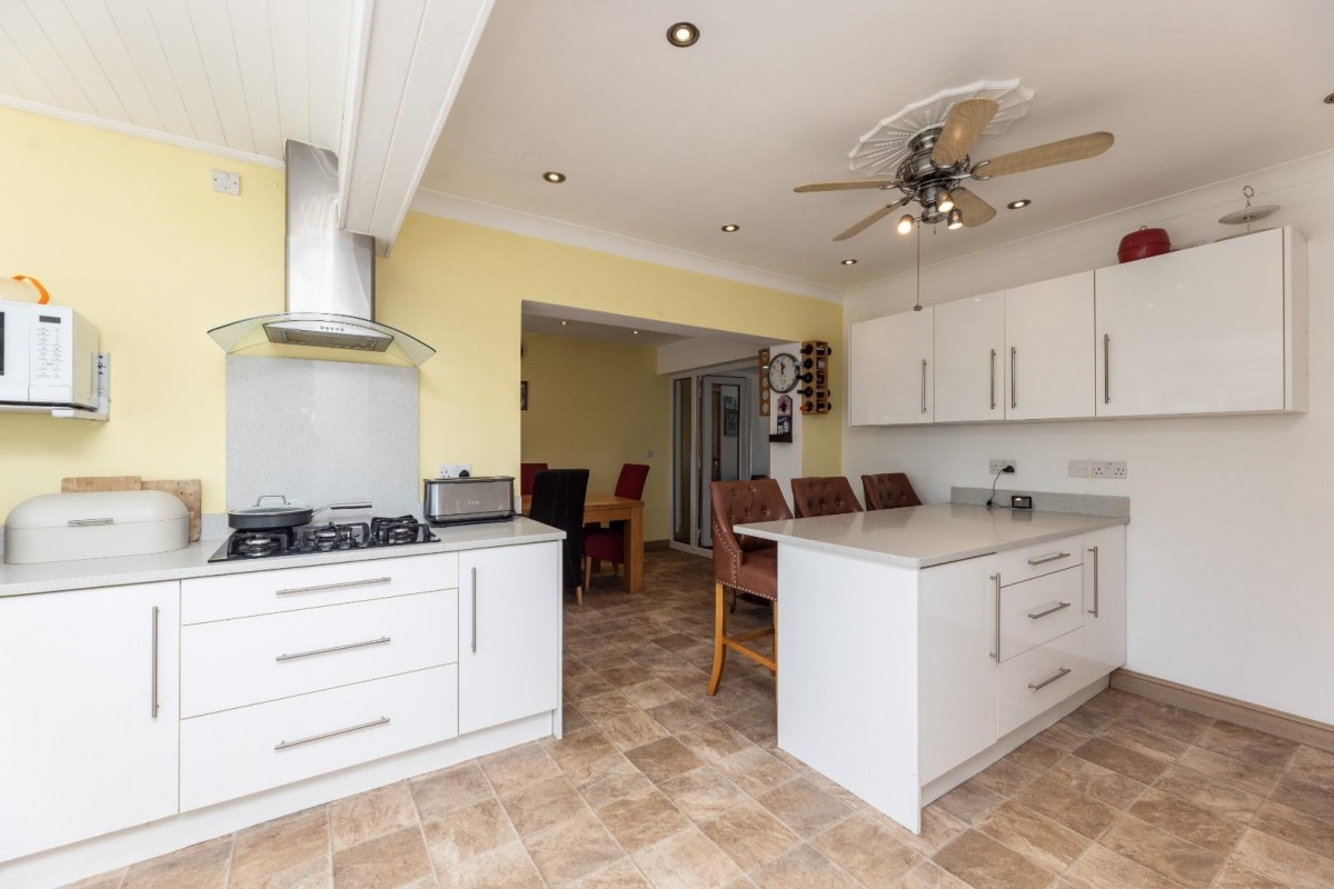 Womersley Road, Knottingley