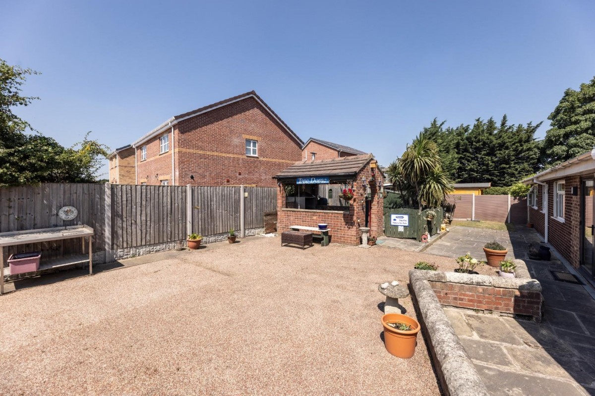 Womersley Road, Knottingley