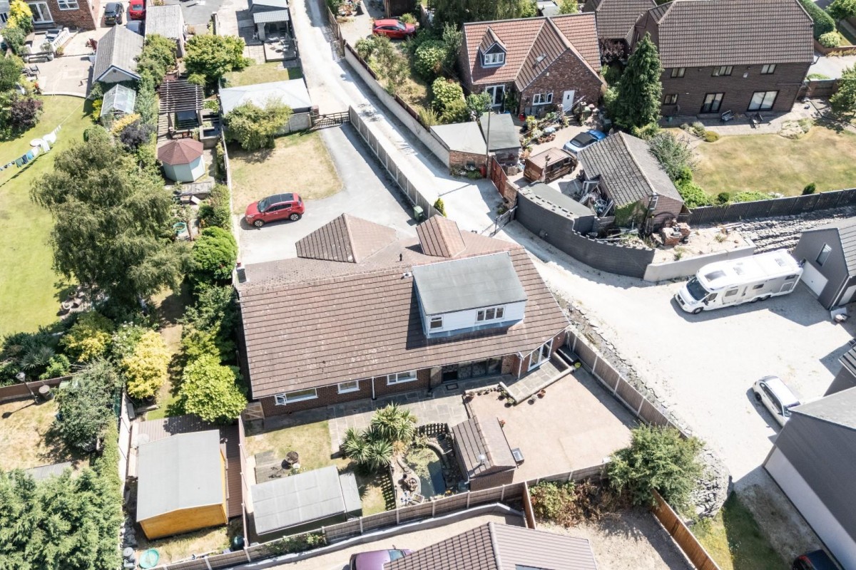Womersley Road, Knottingley