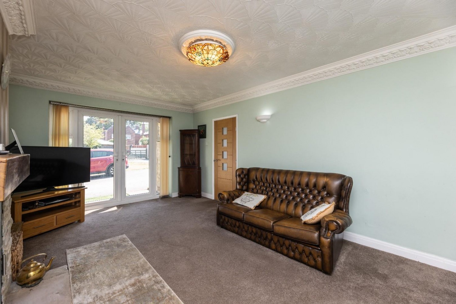 5 bedroom Bungalow for sale in Womersley Road, Knottingley