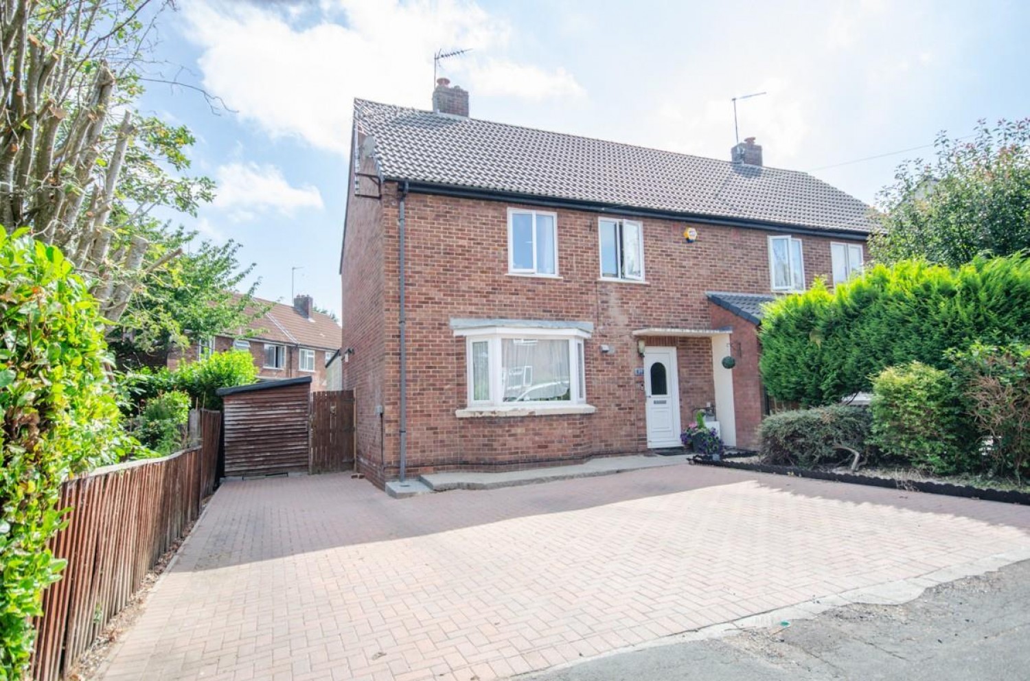 3 bedroom House for sale in Long Road, Mangotsfield, Bristol, BS16 9HW