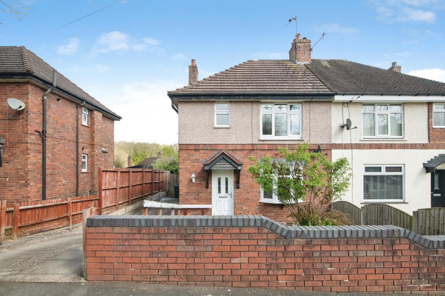 3 bedroom House for sale in Ash Road, Dudley