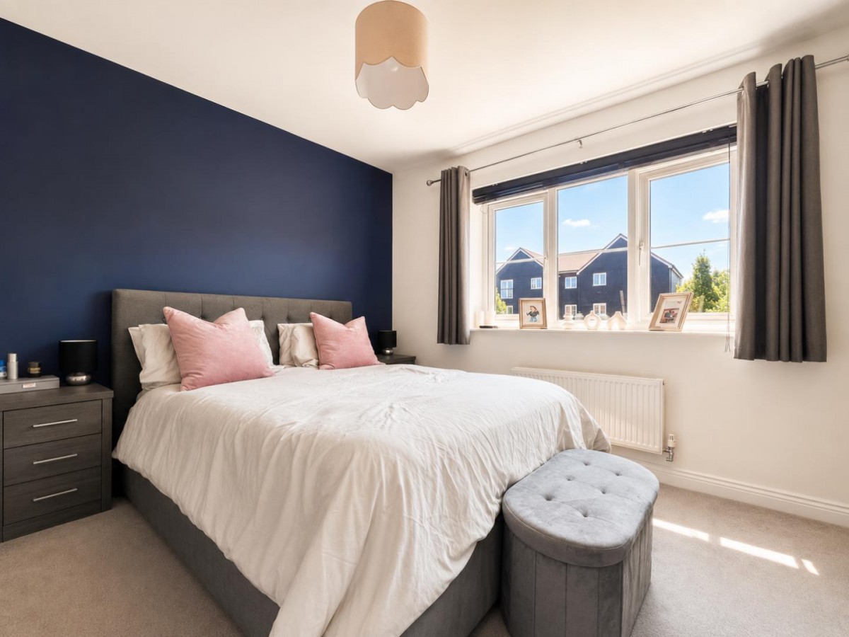 Ryeland Way, Bridgefield