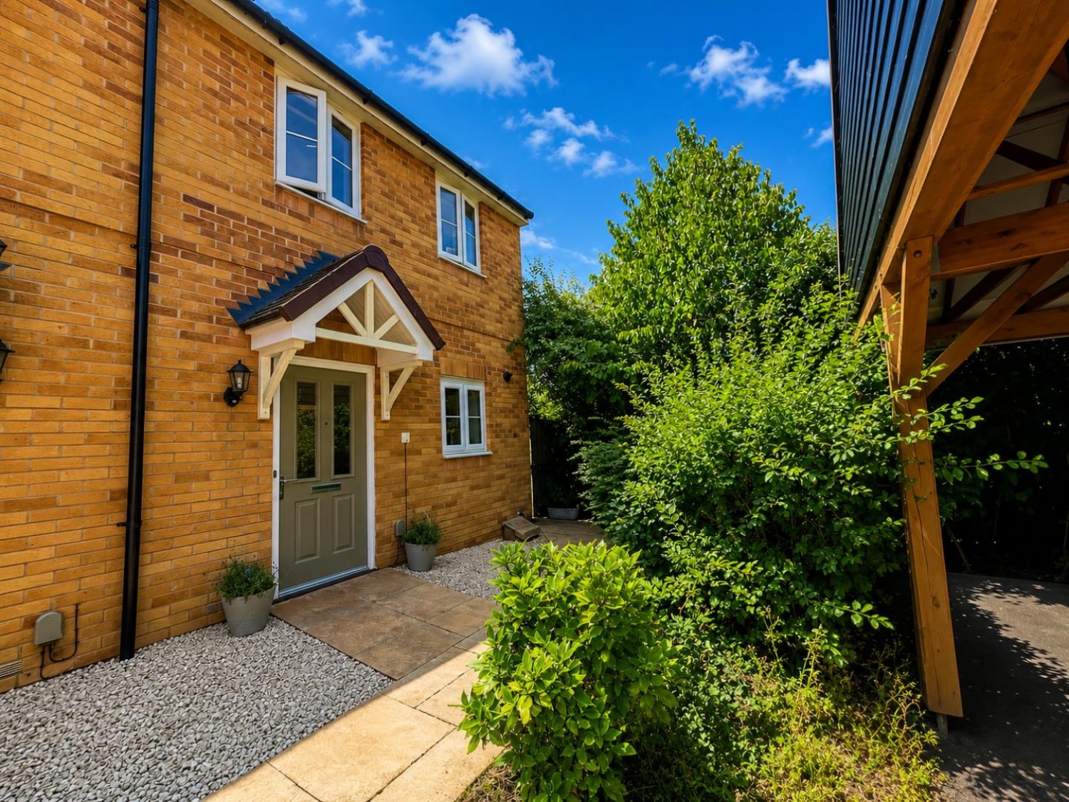 2 bedroom House for sale in Ryeland Way, Bridgefield