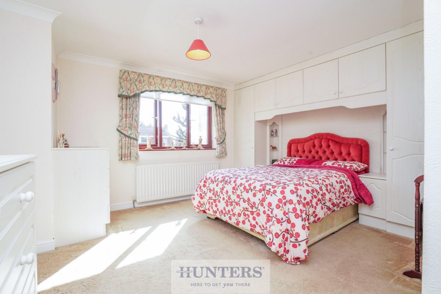 4 bedroom House for sale in Hirst Road, Chapel Haddlesey, Selby