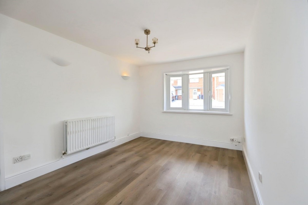 Hollywell Street, Bilston