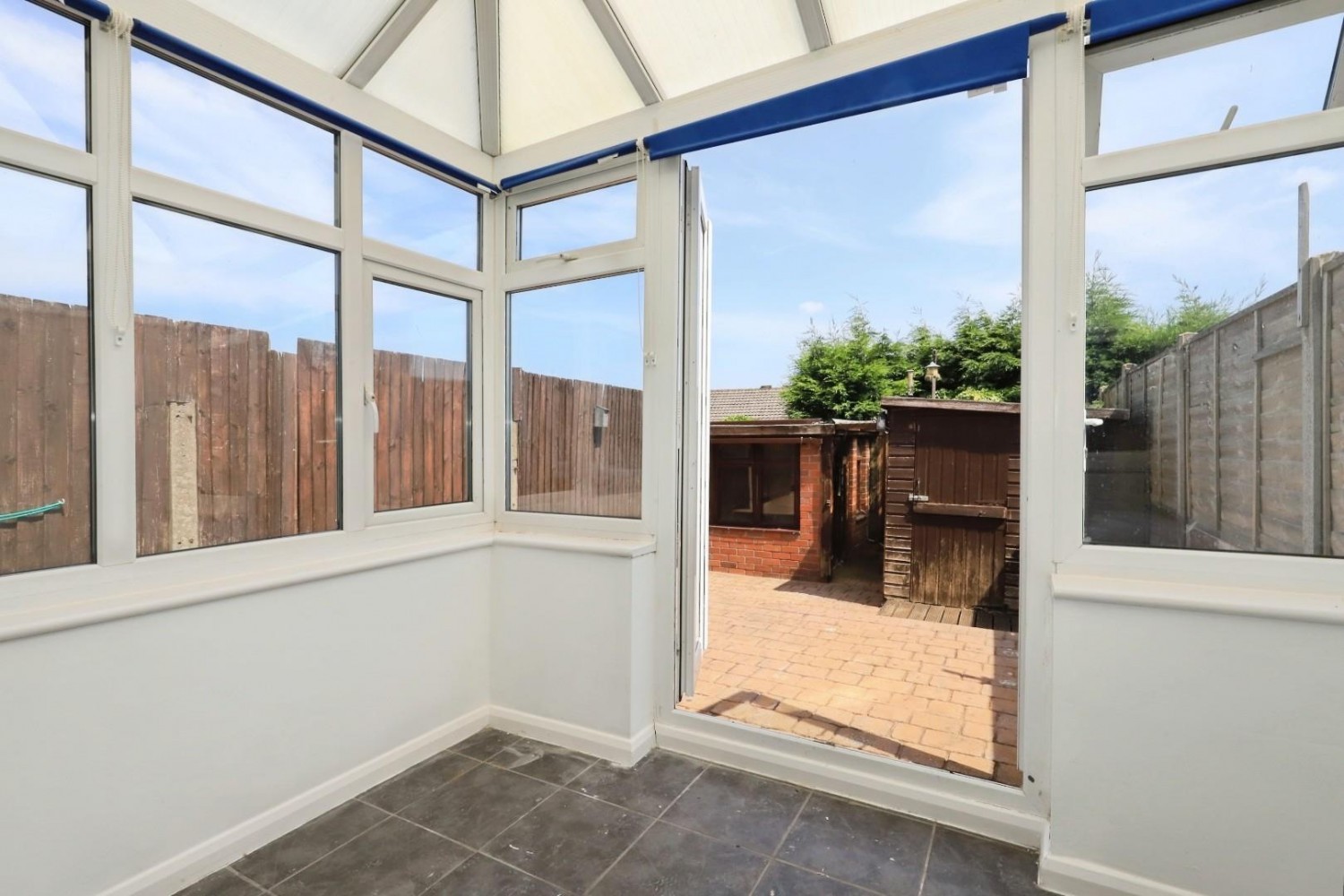3 bedroom House for sale in Hollywell Street, Bilston