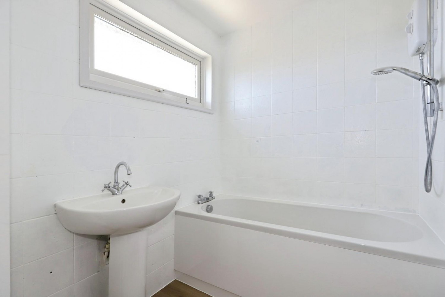 3 bedroom House for sale in Hollywell Street, Bilston