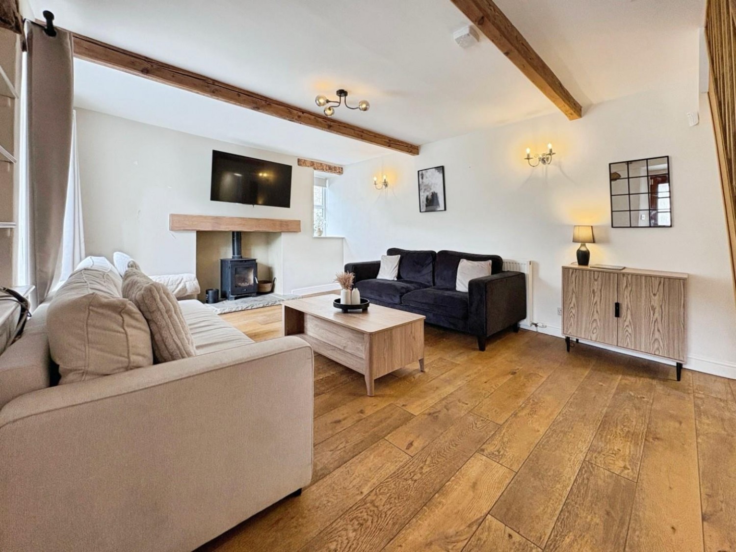 3 bedroom House for sale in Bridge House, The Green, Kettlewell