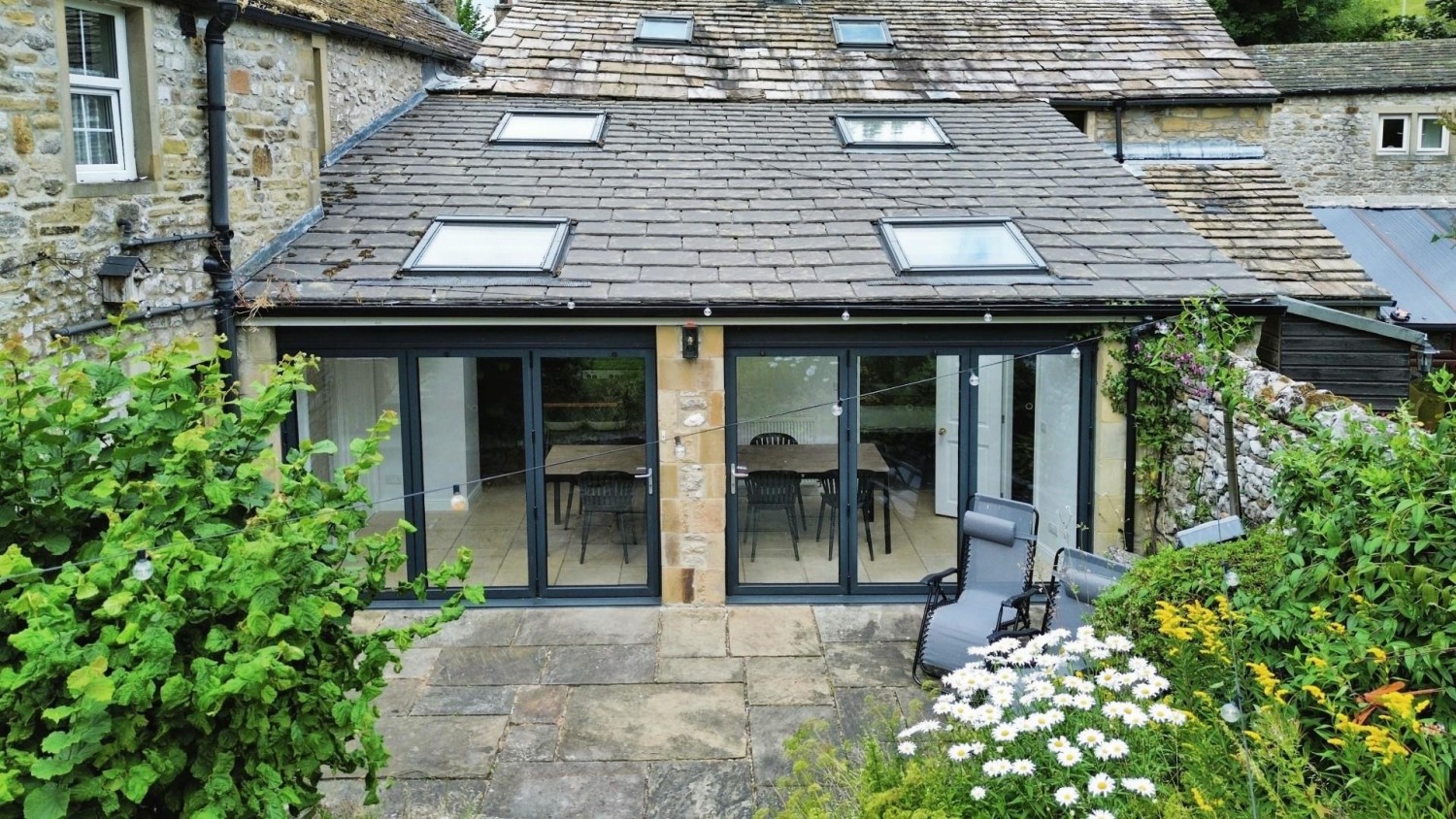 3 bedroom House for sale in Bridge House, The Green, Kettlewell