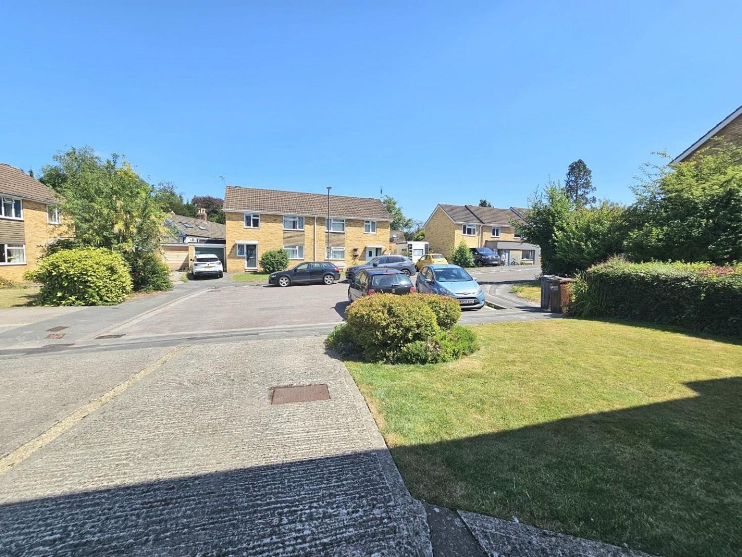 3 bedroom House for sale in Yellow Hundred Close, Dursley