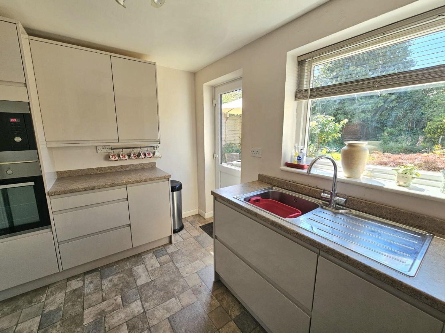 3 bedroom House for sale in Yellow Hundred Close, Dursley